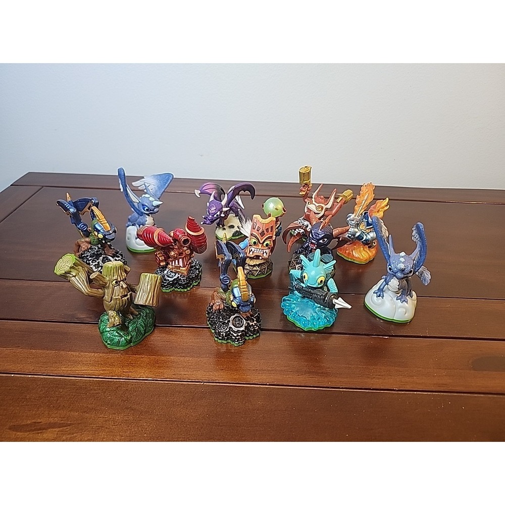 Skylanders Lot Of 12